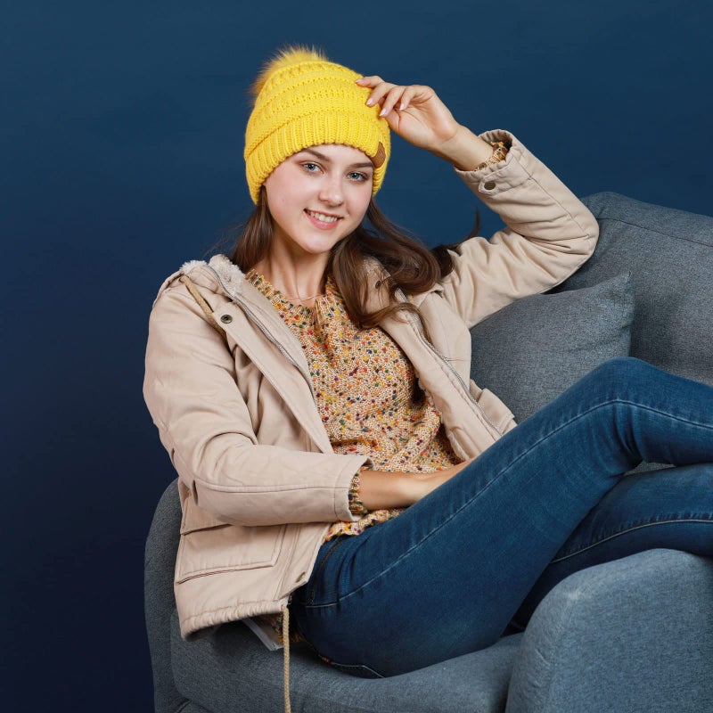 REDESS Women Winter Pom Pom Beanie Hat with Warm Fleece Lined, Beige - Image 3